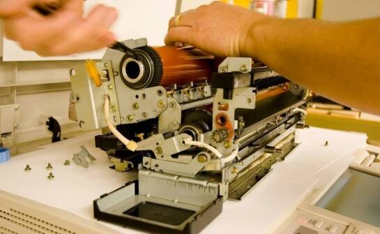 Serwis używanych kserokopiarek – co warto wiedzieć?