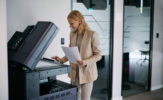 Cyfrowe powielacze a ekologia – jak dbać o środowisko?