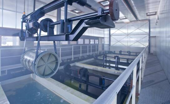 Przemysłowe myjki a konserwacja sprzętu w zakładach przemysłowych