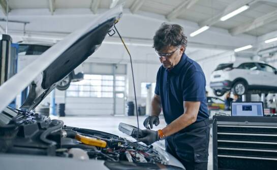 Dlaczego warto wybrać warsztat z nowoczesnym technologicznym zapleczem?