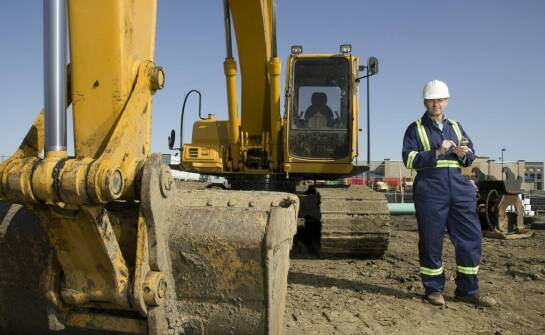 Systemy sterowania maszynami: klucz do oszczędności w budownictwie