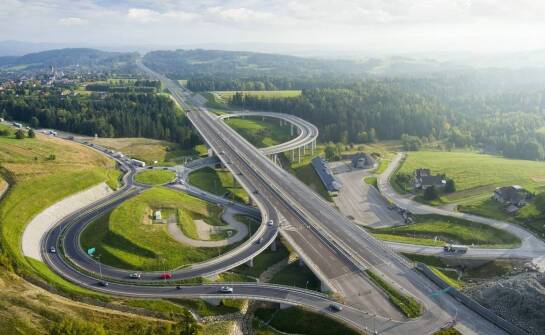 Beton drogowy jako przyszłościowy materiał dla miejskiej infrastruktury