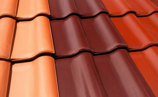 Nowoczesne technologie stosowane w produkcji ceramicznej dachówki