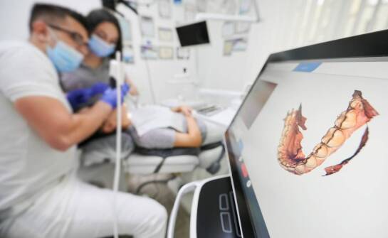 Innowacyjne metody diagnostyki w przygotowaniu do implantacji zębów