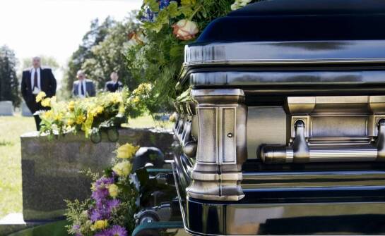 Zakład pogrzebowy w Zabłudowie: Przewodnik po dostępnych usługach