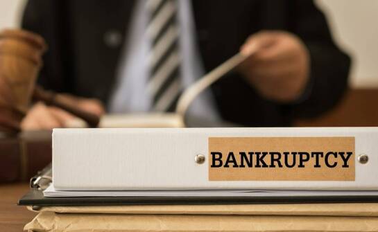 Kluczowe korzyści z korzystania z usług kancelarii upadłościowej w procesie oddłużeniowym