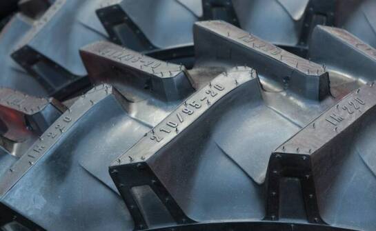 Opona 650 65R42 a jej zastosowanie w uprawach międzyrzędowych