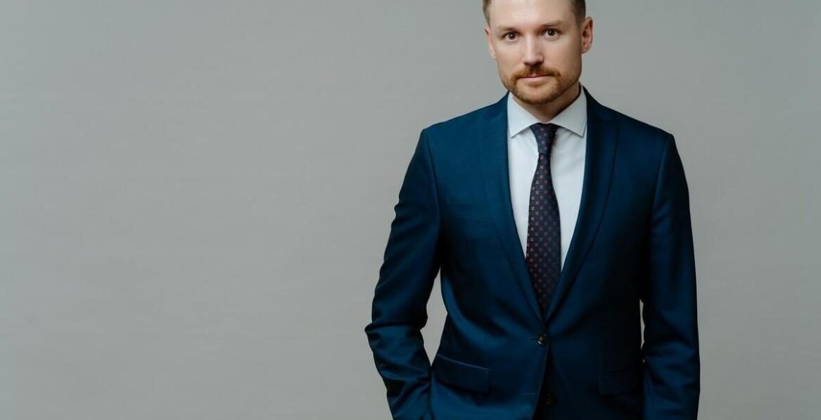 Jak sesje wizerunkowe w Poznaniu pomagają w podkreśleniu osobowości liderów biznesu?