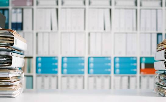 Jakie formaty teczek najlepiej sprawdzają się w biurze?