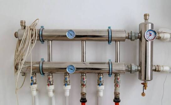 Jakie korzyści niesie infuzja dla wyposażenia sanitarnych kontenerów?