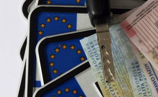 Opcje personalizacji dla firm tabliczek znamionowych