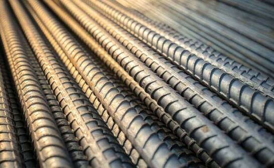 Jakie są kluczowe właściwości ciągnionych prętów 42CrMo4+QT?