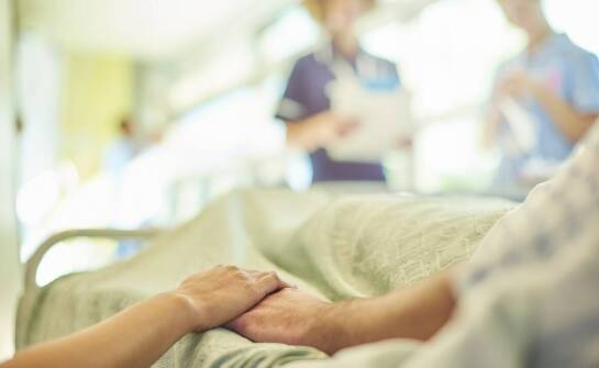 Jak zapewniamy kompleksowe medyczne wsparcie dla pacjentów hospicyjnych