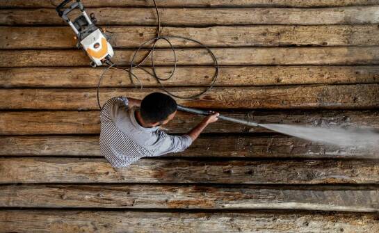 Myjka kabinowa a usuwanie wiórów podczas prac remontowych