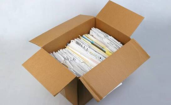 Jak zabezpieczyć dokumenty podczas transportu do niszczarni?