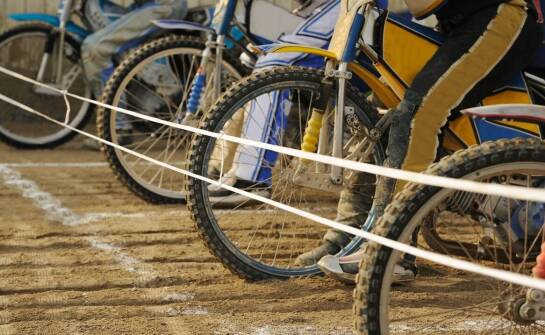 Najnowsze modele dirt rowerów  – przegląd i charakterystyka