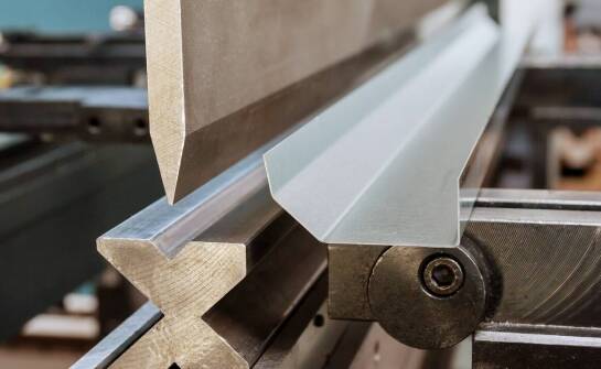 Zastosowanie aluminium PA6 w produkcji infrastrukturalnych elementów