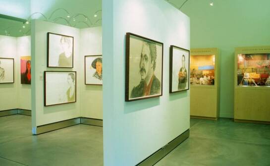 Jak sklep z dziełami sztuki pomaga w tworzeniu prywatnych kolekcji?