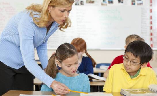 Jak studia pedagogiczne przygotowują do pracy w edukacji?