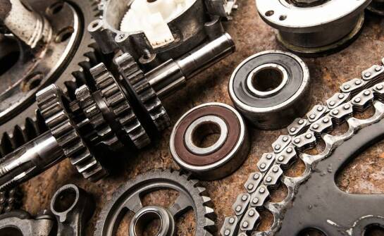 Jak części do maszyn rolniczych wpływają na wydajność i niezawodność tych maszyn?