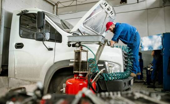 Kluczowe aspekty wdrażania gazowej instalacji w samochodach ciężarowych