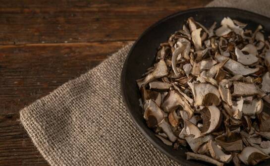 Jak suszona pieczarka przyczynia się do zachowania tradycji kulinarnych