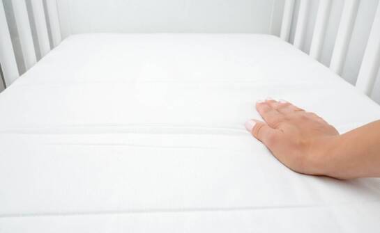 Łóżko dla dzieci a ergonomia – jak zapewnić najmłodszym komfortowy sen?