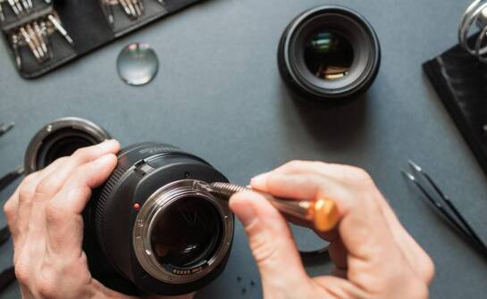 Naprawa obiektywów: najczęstsze usterki i ich rozwiązania