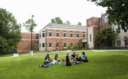 Jakie kierunki studiów oferują lubelskie uczelnie dla przyszłych inżynierów?