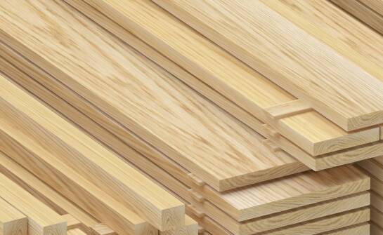 Suszona tarcica - kluczowe zalety dla stolarstwa i meblarstwa