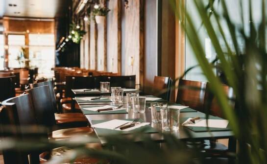 Inspiracje śródziemnomorskie w warszawskiej restauracji