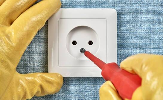 Bezpieczeństwo użytkowania elektrycznych akcesoriów – na co zwrócić uwagę?