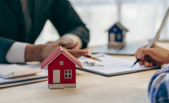 Rola biura nieruchomości w procesie zakupu budowlanej działki