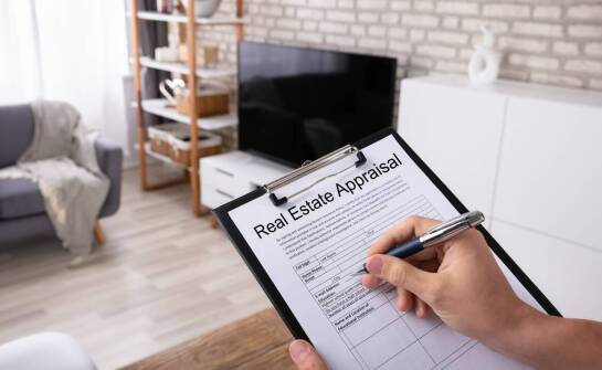 Jak stylizacja wnętrz przed zdj ęciową sesją może zwiększyć wartość oferty?