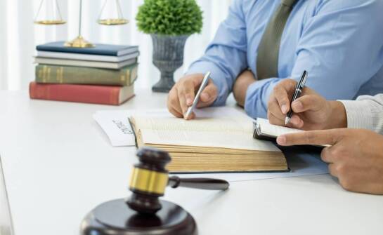 Adwokat we Wrocławiu a prawo autorskie: kluczowe porady dla twórców