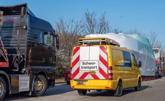 Cennik usług wielkogabarytowego transportu w Krakowie: co warto wiedzieć?