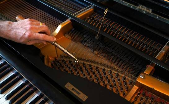 Dlaczego doświadczenie w strojenie fortepianów jest nieocenione?