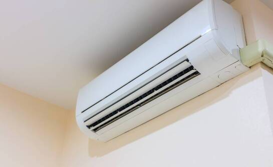 Poradnik dla klientów: Jak wybrać najlepsze korytka do klimatyzacji?