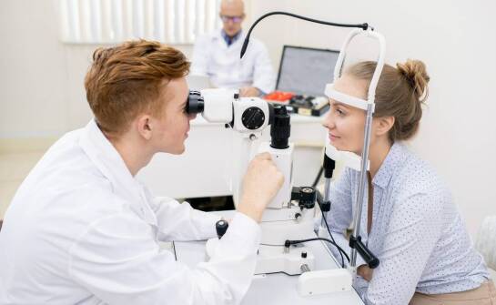 Znaczenie specjalistycznych konsultacji w ramach okresowych badań