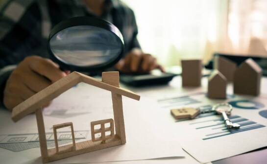 Podstawowe zasady wyceny nieruchomości przez budowlanego rzeczoznawcę