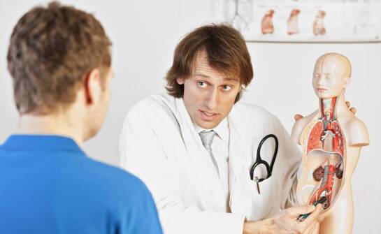 Jakie są objawy zapalenia krokowego gruczołu i jak je leczyć?