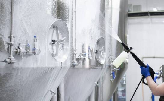 Wpływ jakości wody na konserwację sprzętu gastronomicznego