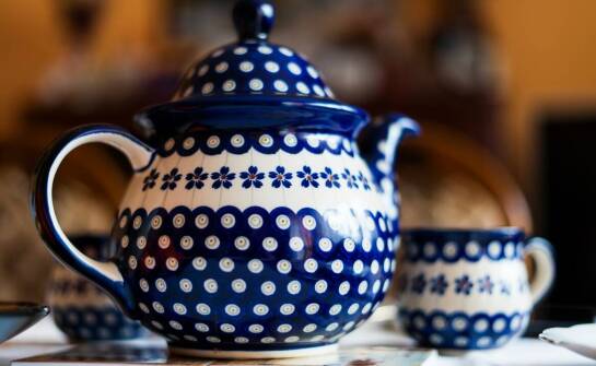 The aesthetics and functionality of Bolesławiec ceramics in daily life
