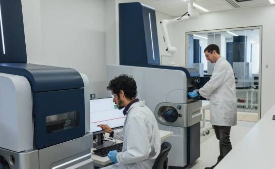 Wie überwacht ein Nahrungsergänzungsmittel-Lohnhersteller die Qualität der Rohstoffe in der Nahrungsergänzungsmittelproduktion?