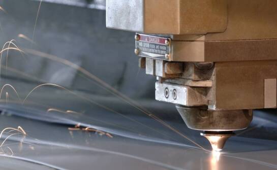 Druckstähle in der Energie- und Industriebranche – wie wählt man die richtige Güte aus?