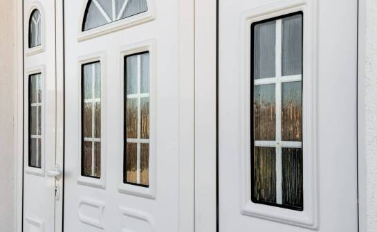 Zewnętrzne drzwi jako inwestycja w estetykę i funkcjonalność