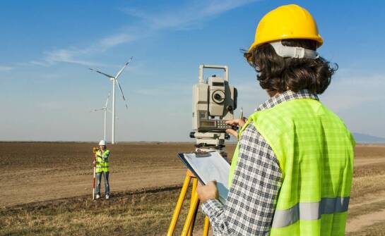 Praktyczne zastosowania magnetometru w geofizyce.