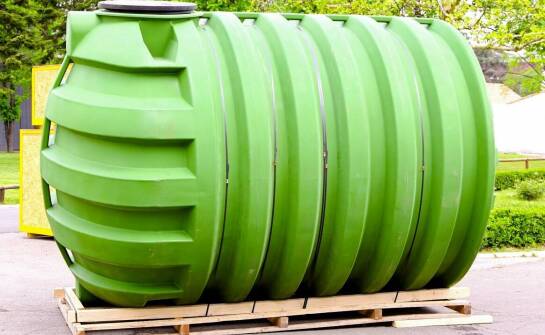 Jak laminatowe zbiorniki wspierają zrównoważony rozwój w architekturze krajobrazu?