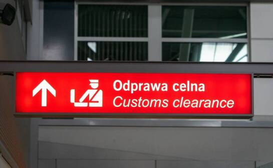 Znaczenie uproszczonych procedur w zgłaszaniu towarów dla pracy agencji celnej