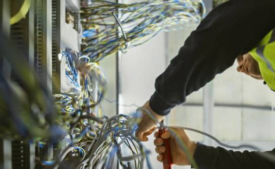 Welcher Glasfaser-Service umfasst der Glasfaser-Service?